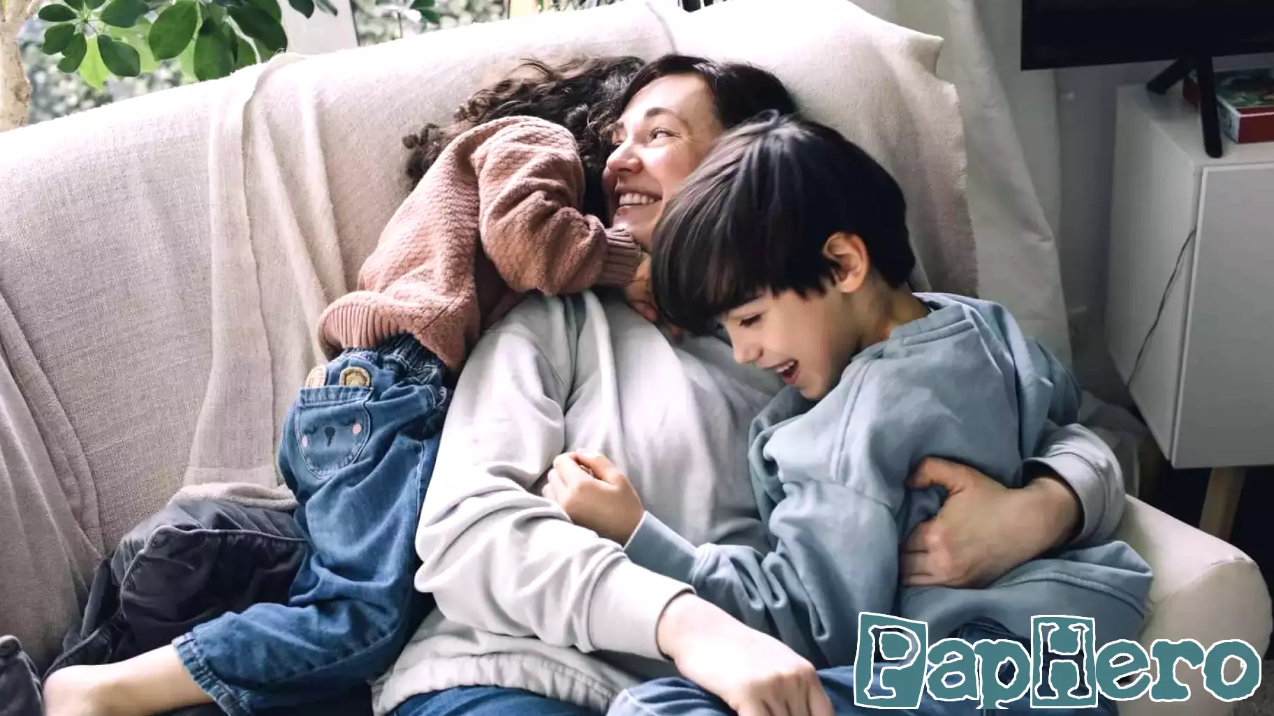 Mindful Parenting: How Being Present Benefits Both Children and Parents
