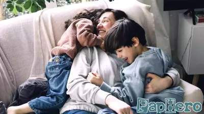 Mindful Parenting: How Being Present Benefits Both Children and Parents